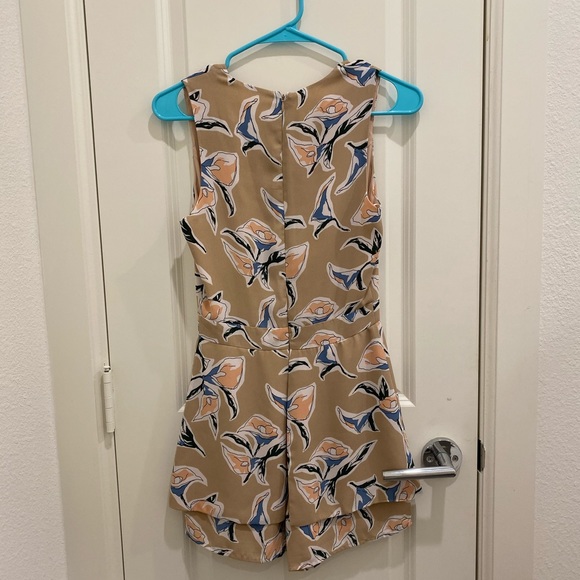 JOA Romper - Picture 2 of 2